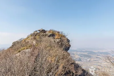 입암산