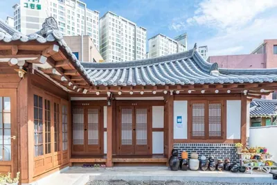 여로(산수동 한옥체험시설)